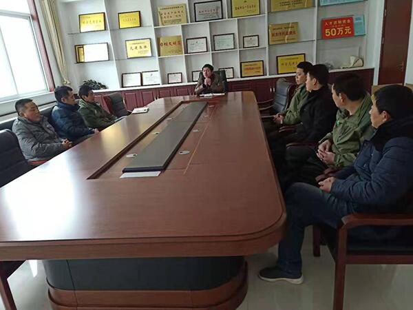 1551684941942.jpg 新闻中心=召开月度安生生产工作会议.jpg