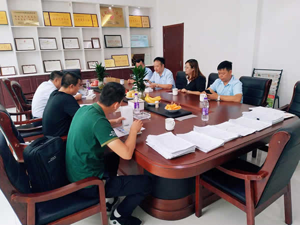 1598509336418.jpg 新闻=内蒙古亿利集团领导莅临我司考察指导工作01.jpg