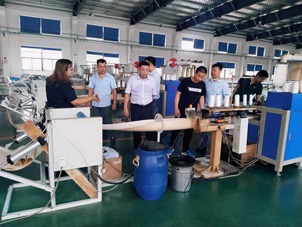 1598509410562.jpg 新闻=内蒙古亿利集团领导莅临我司考察指导工作06.jpg