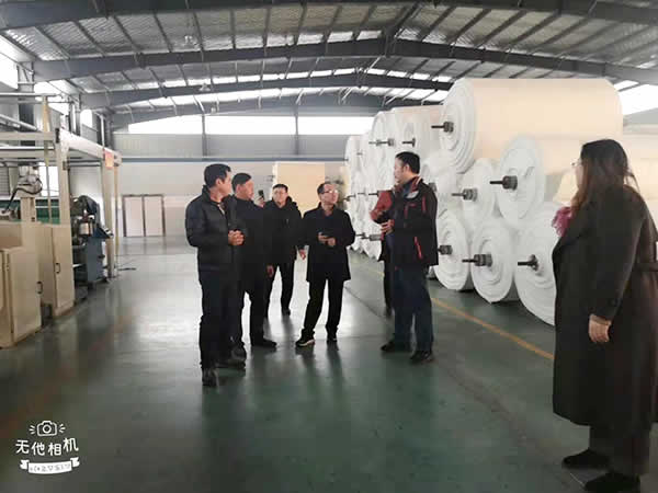 1609226896933.jpg 新闻=热烈欢迎德龙钢铁杨经理一行莅临我司指导考察02.jpg